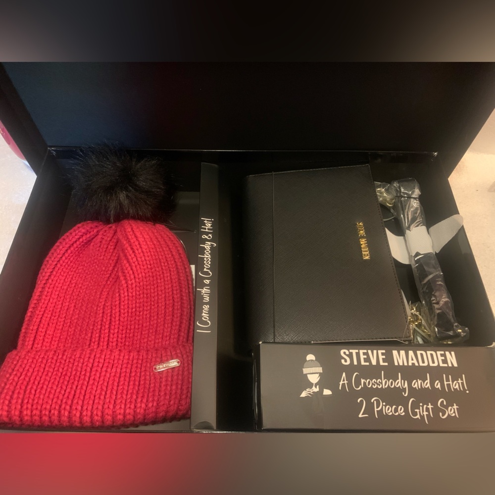 NWT Steve Madden hat and crossbody purse